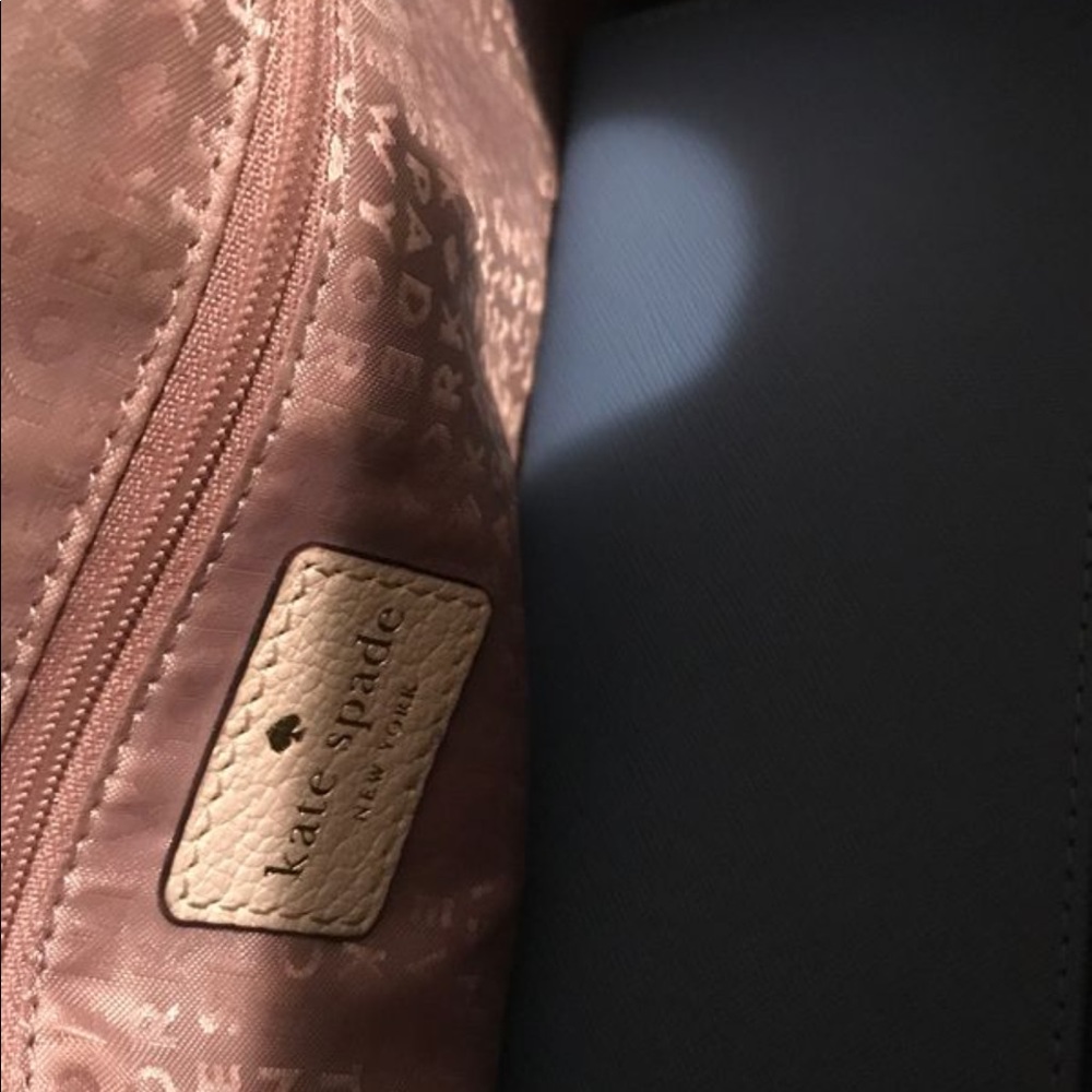 Purse - Picture 3 of 4